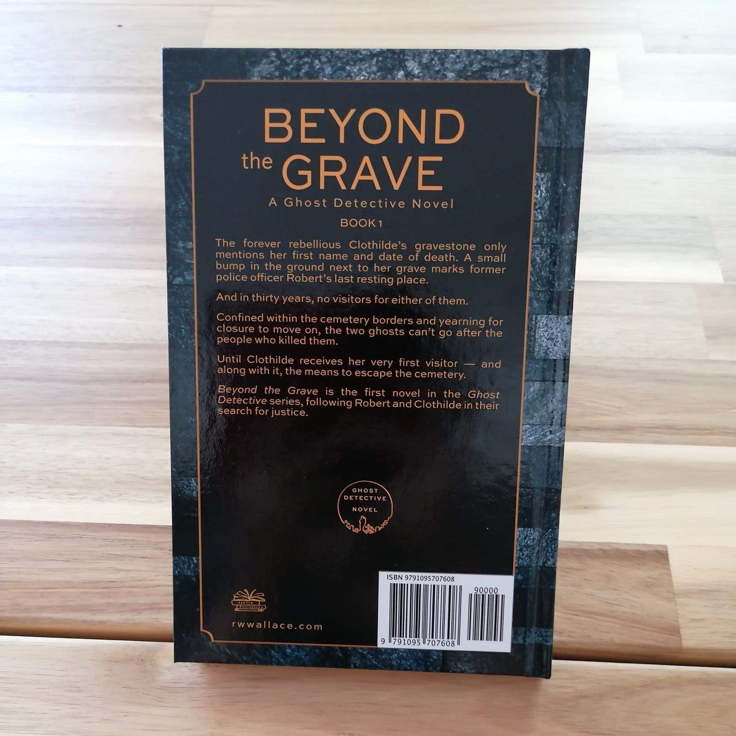 Beyond the Grave - Hardback